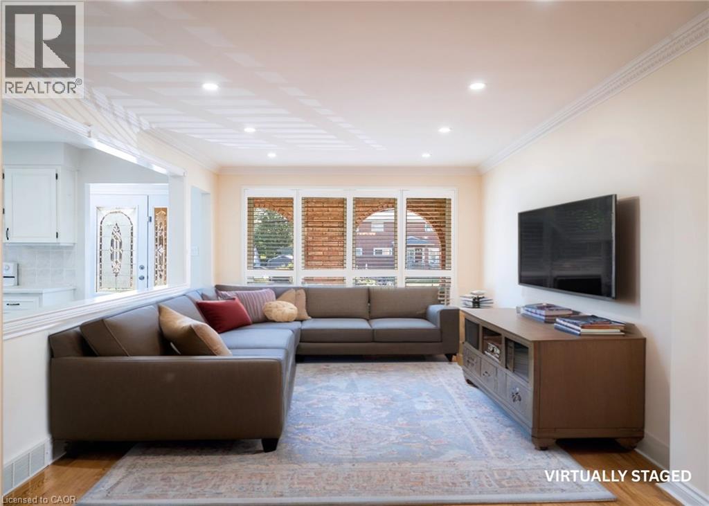 Photo 10 of 241 Green Road Unit Upper, Hamilton ON