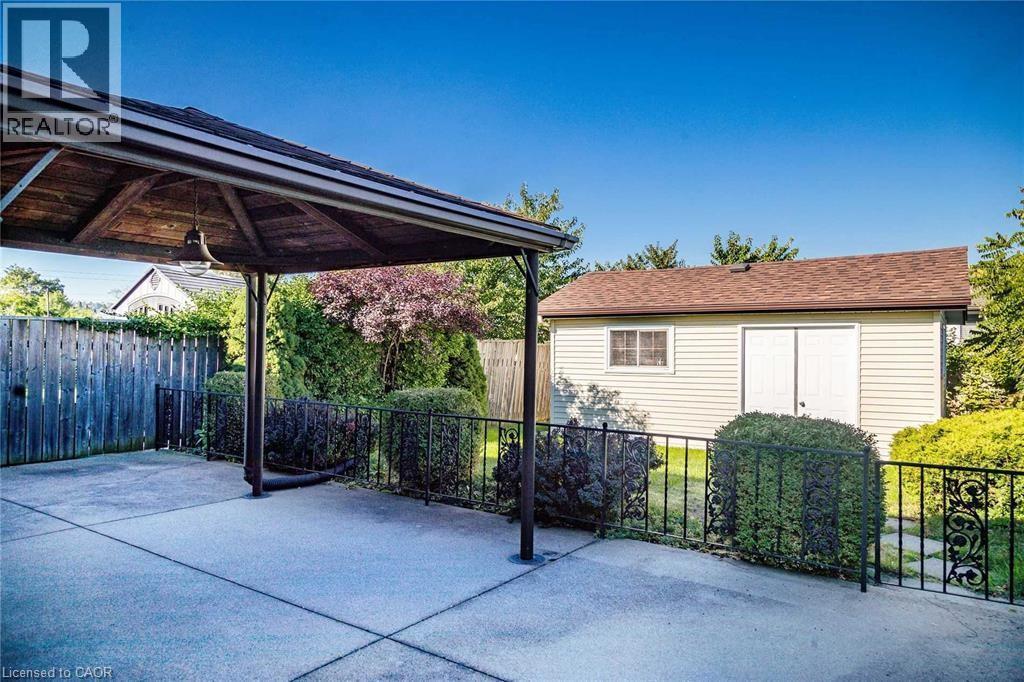 Photo 3 of 241 Green Road Unit Upper, Hamilton ON