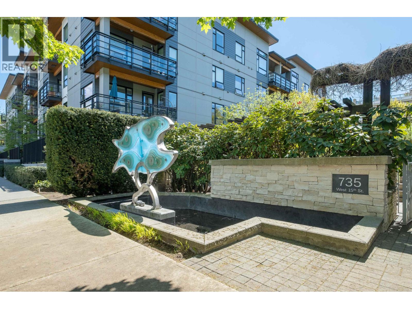 Photo 28 of 115 735 W 15th Street, North Vancouver BC