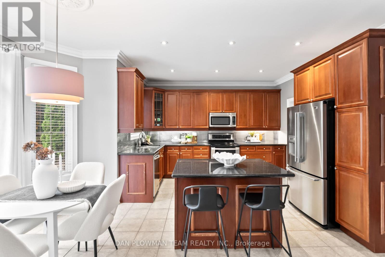 Photo 15 of 1071 Copperfield Drive, Oshawa ON