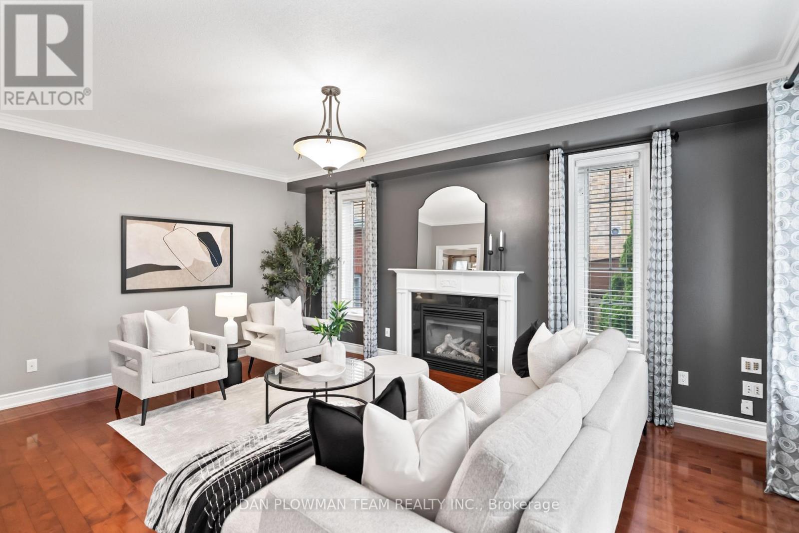 Photo 18 of 1071 Copperfield Drive, Oshawa ON
