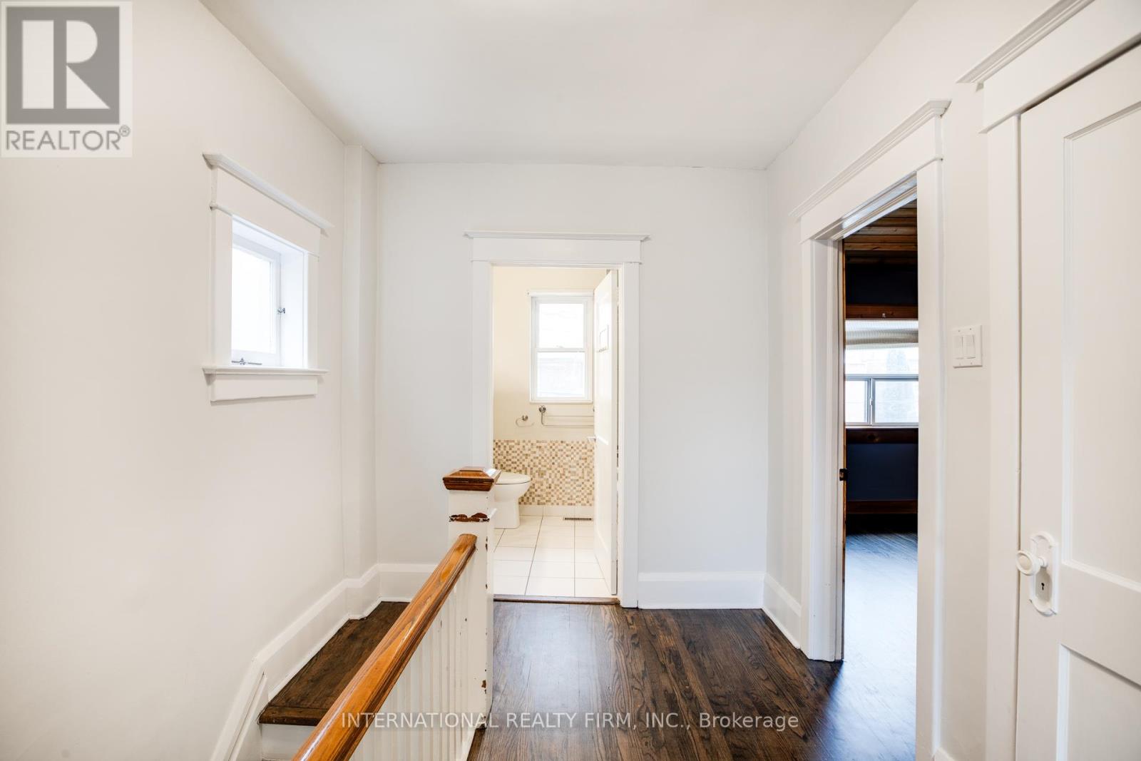 Photo 25 of 109 Monarch Park Avenue, Toronto ON