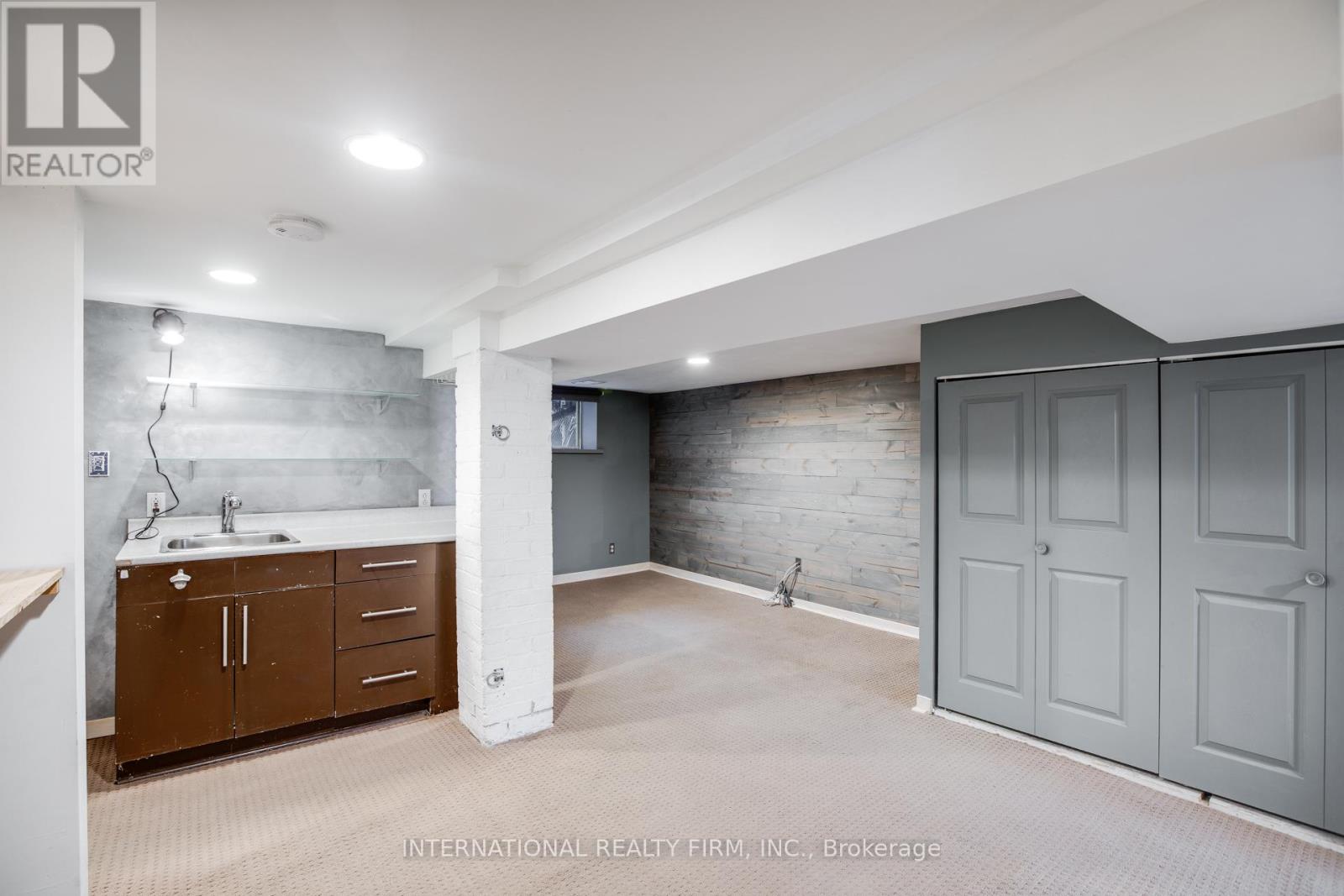 Photo 38 of 109 Monarch Park Avenue, Toronto ON