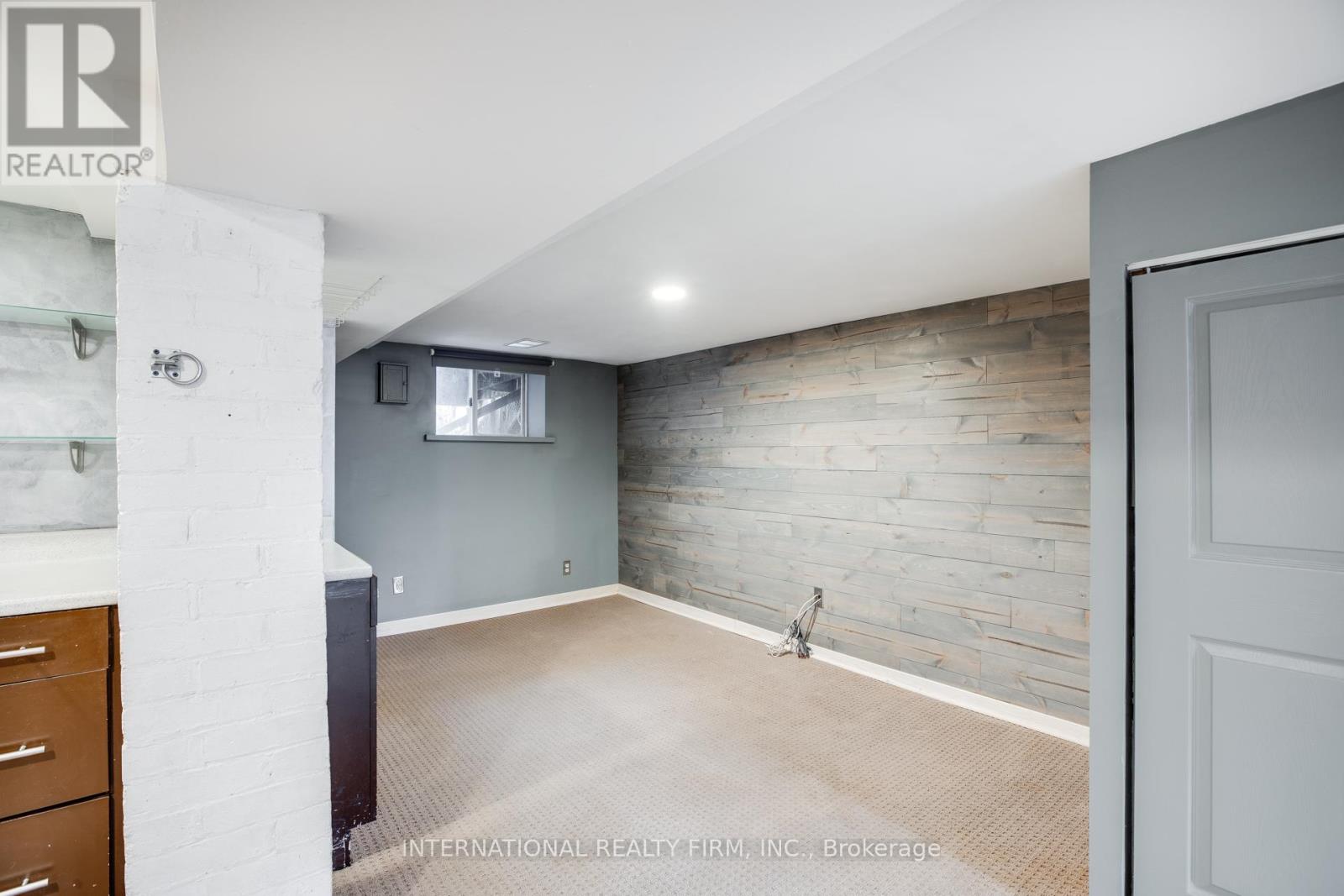 Photo 40 of 109 Monarch Park Avenue, Toronto ON