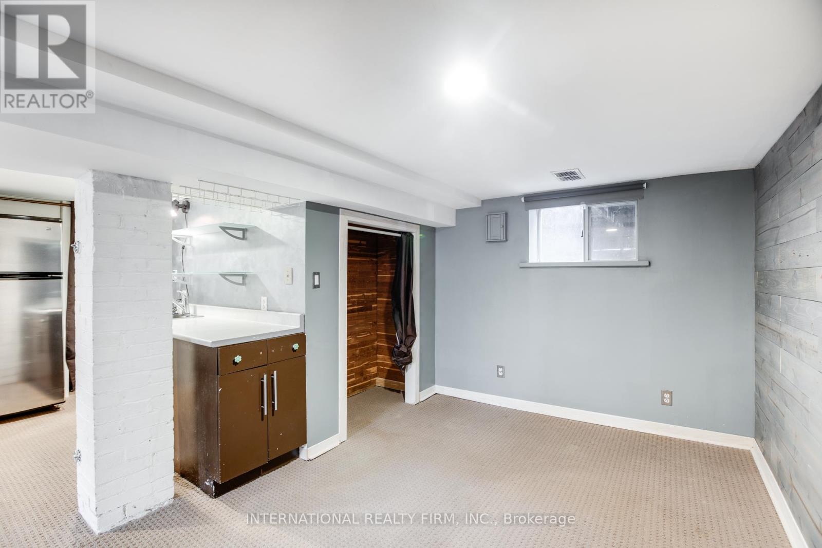 Photo 41 of 109 Monarch Park Avenue, Toronto ON