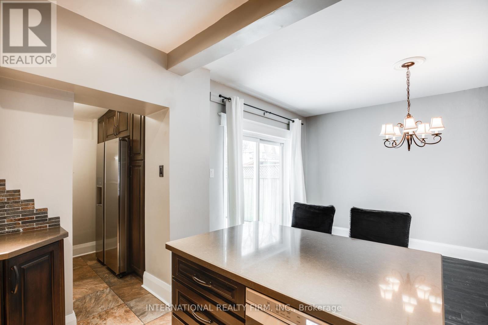 Photo 5 of 109 Monarch Park Avenue, Toronto ON