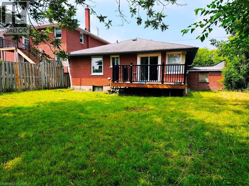 Photo 9 of 387 Mary Street N, Oshawa ON