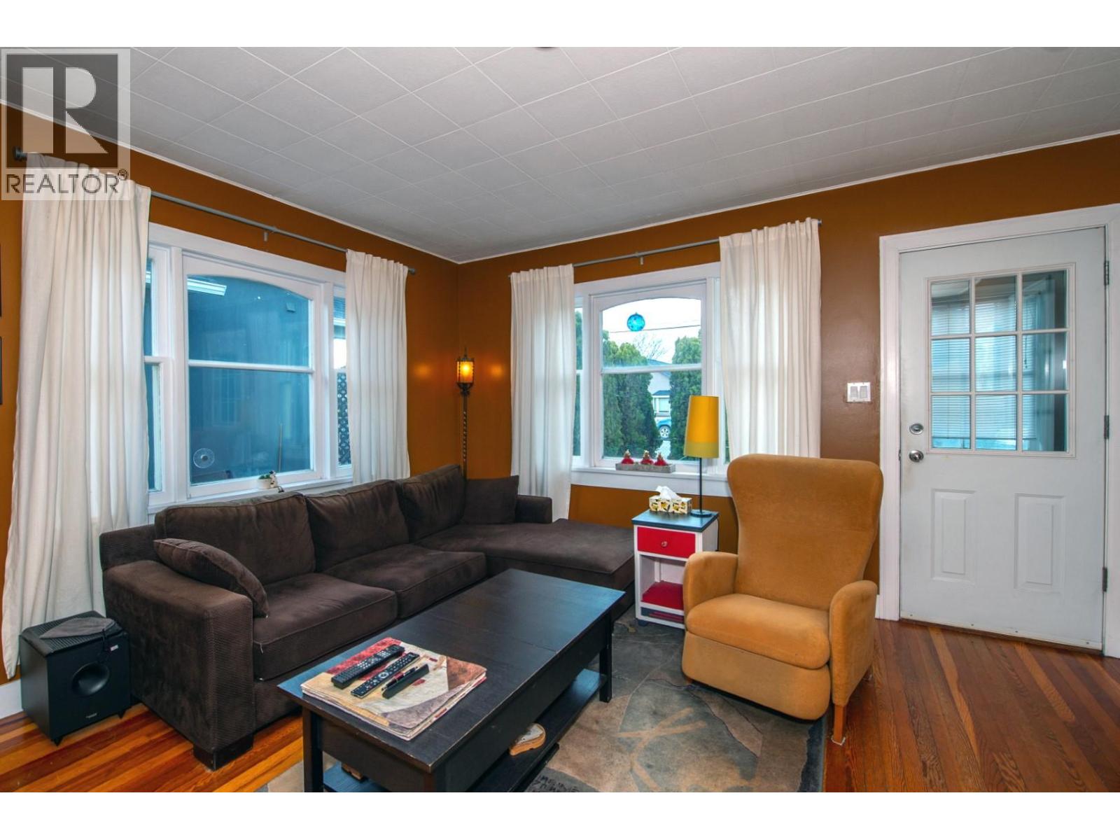  1233 Ethel Street, Kelowna