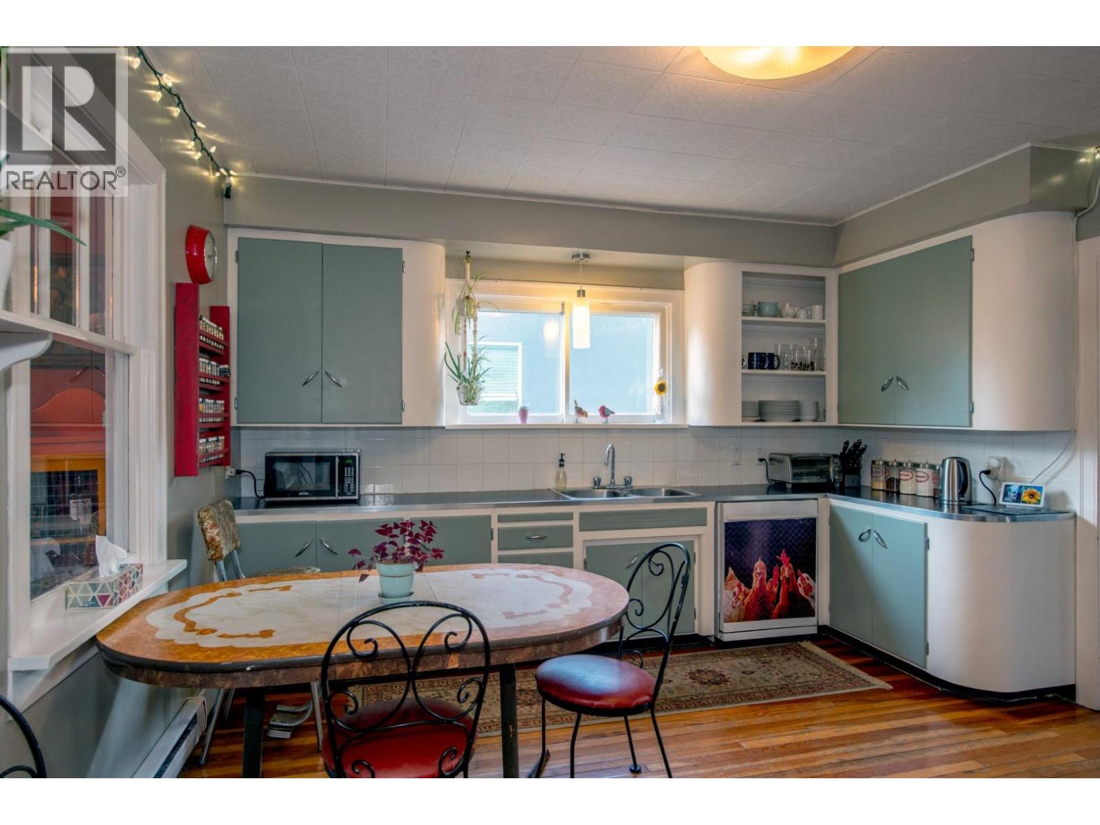  1233 Ethel Street, Kelowna