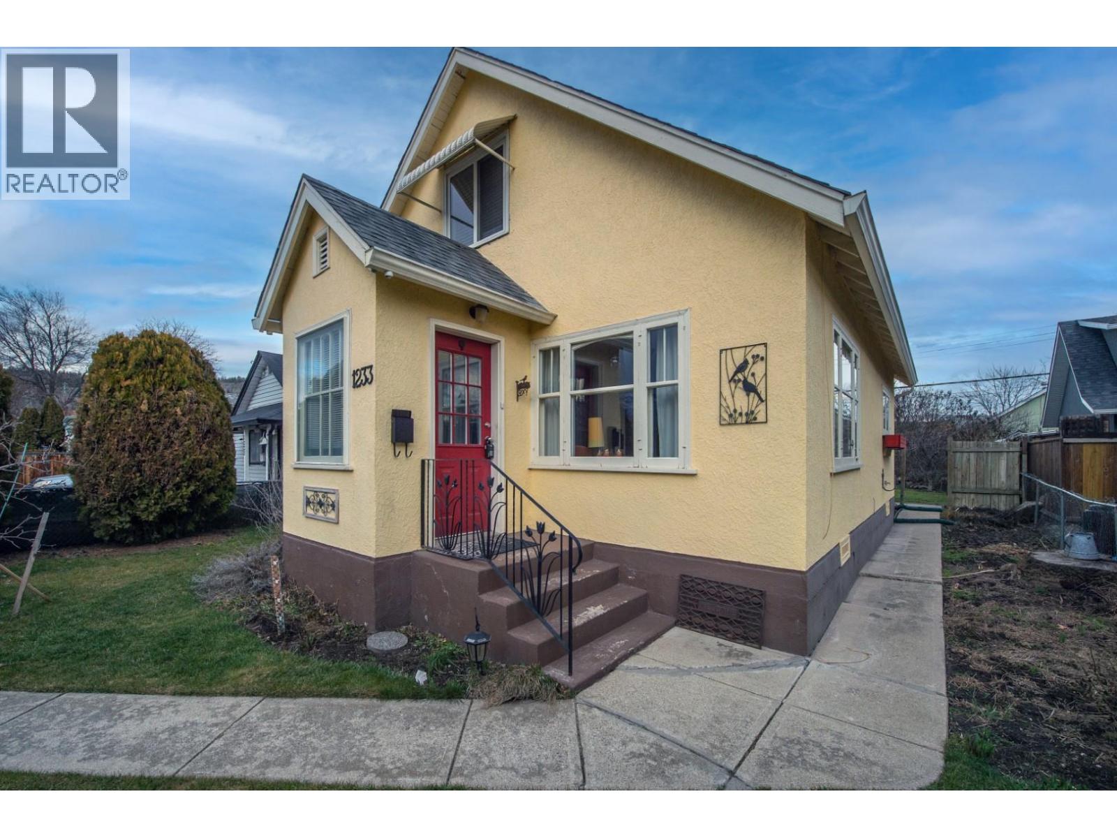  1233 Ethel Street, Kelowna