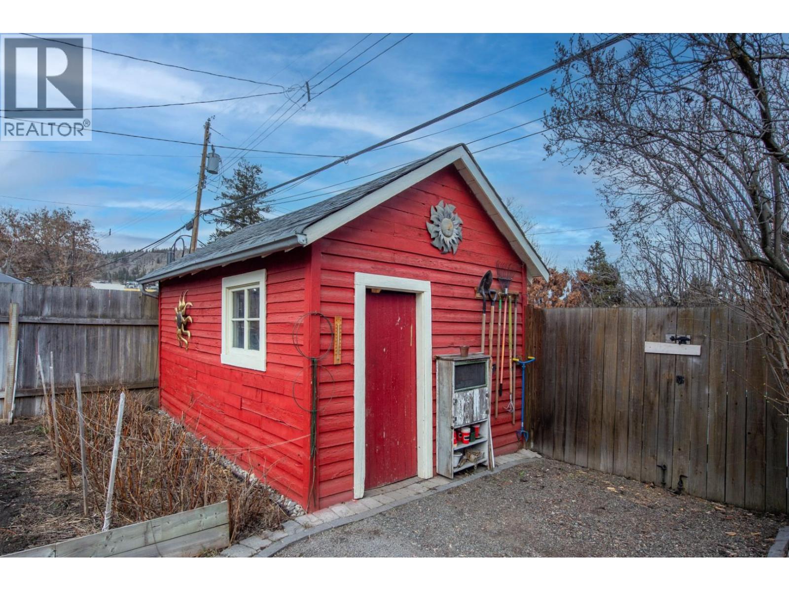  1233 Ethel Street, Kelowna