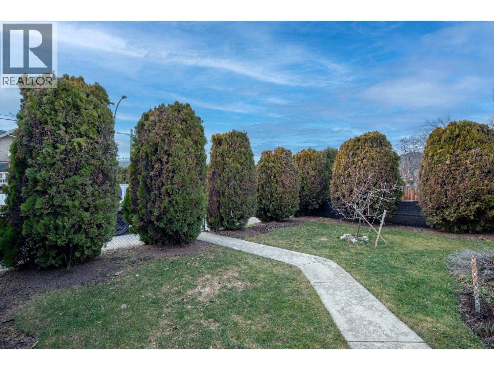  1233 Ethel Street, Kelowna