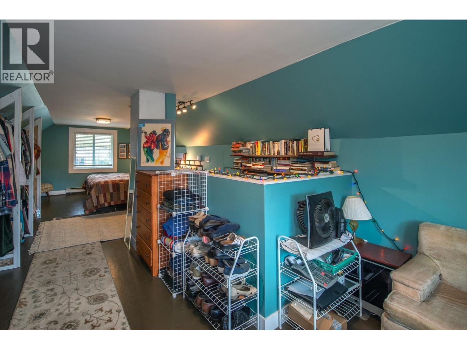  1233 Ethel Street, Kelowna