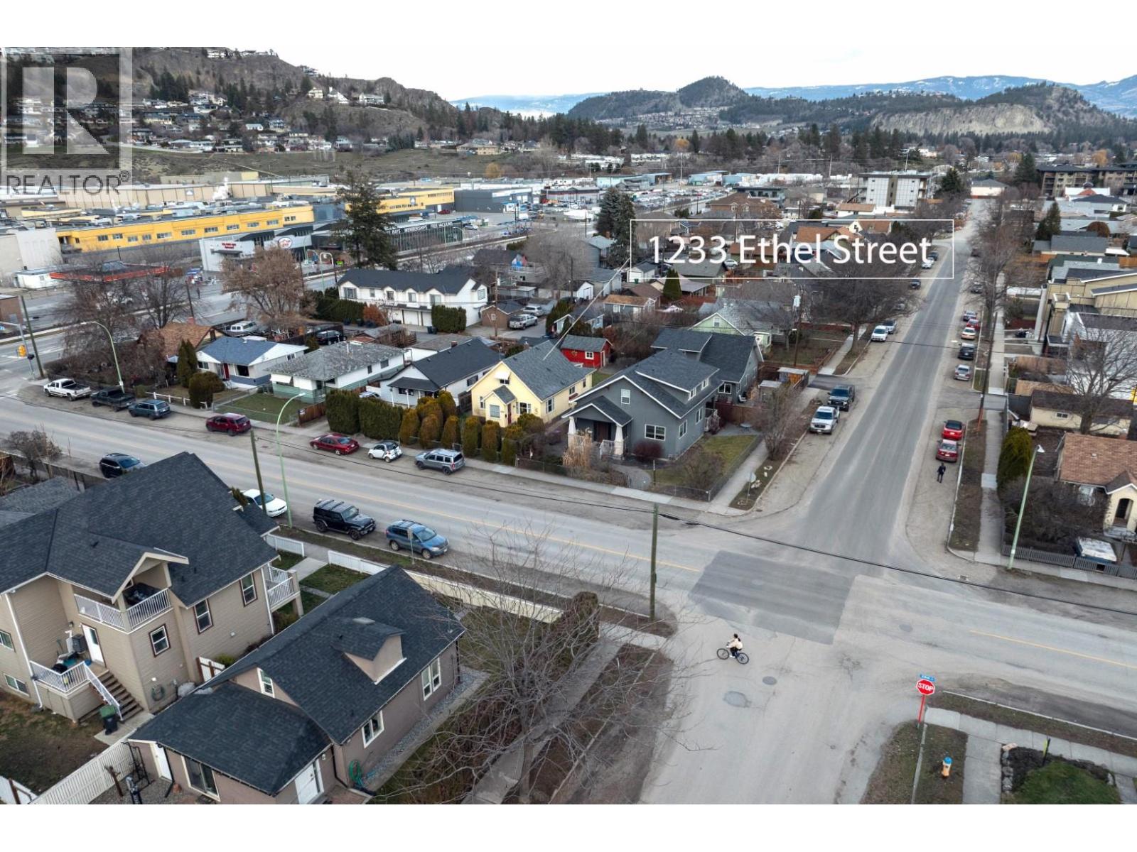  1233 Ethel Street, Kelowna