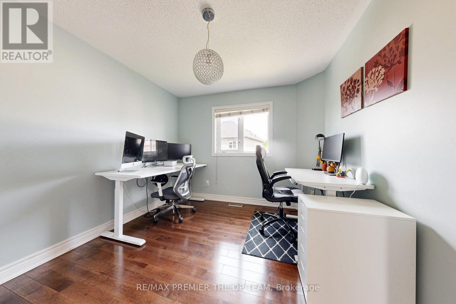 Photo 34 of 59 Rossi Drive, Vaughan ON