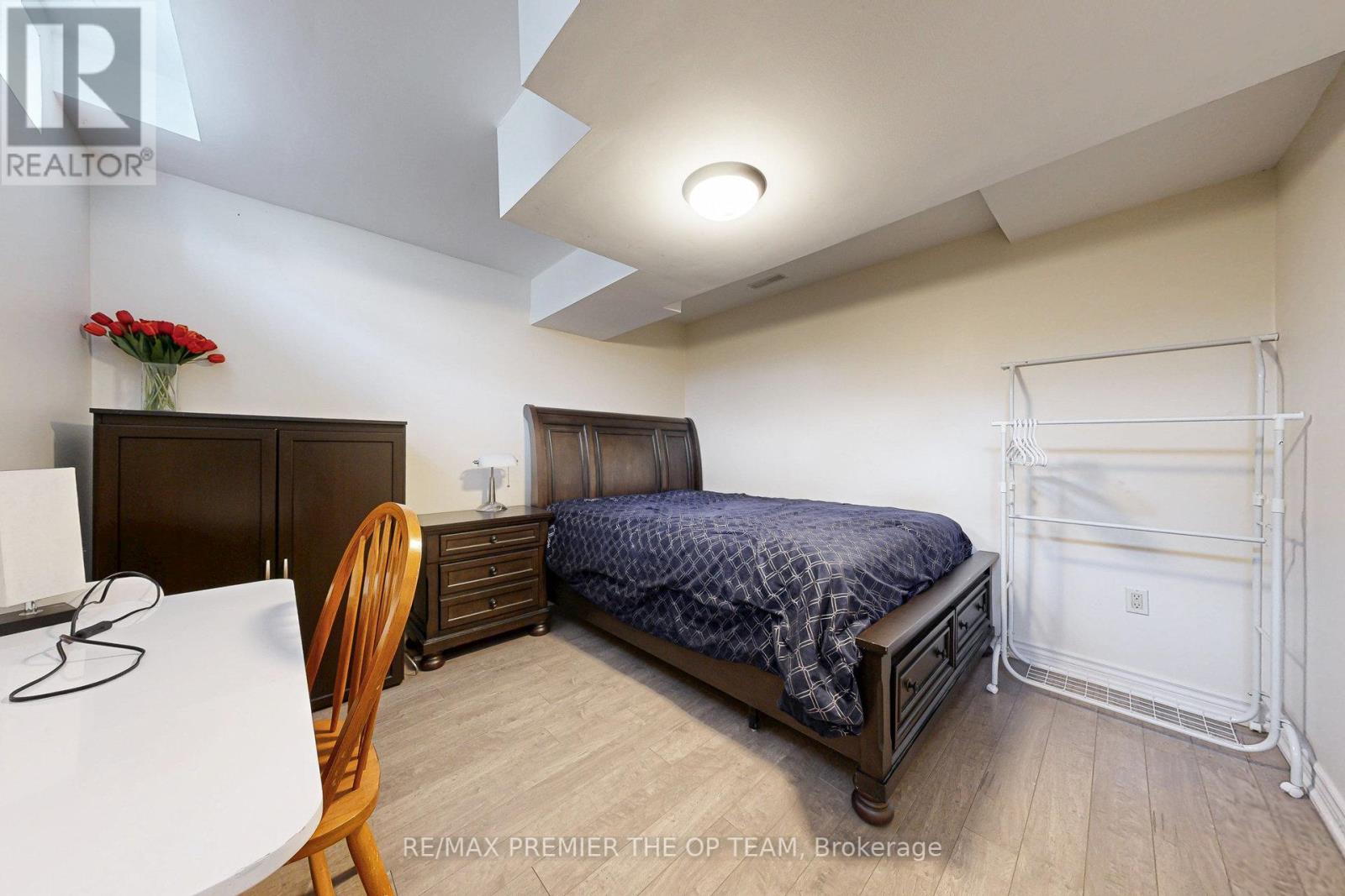 Photo 46 of 59 Rossi Drive, Vaughan ON