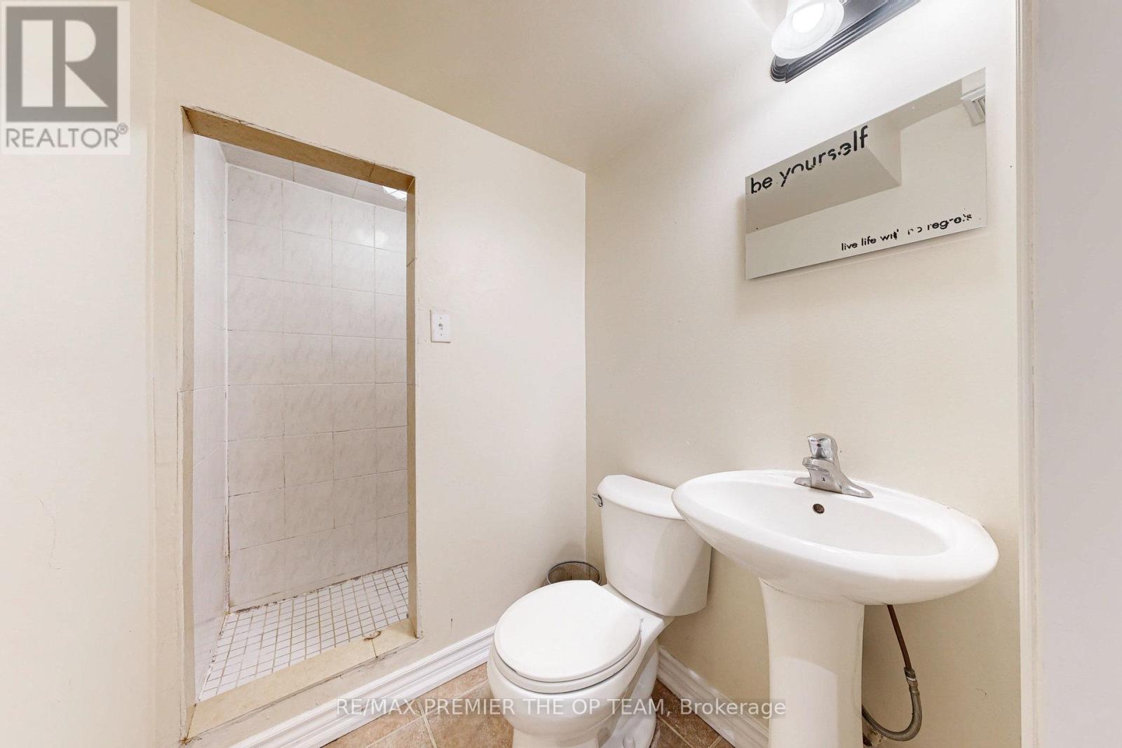 Photo 48 of 59 Rossi Drive, Vaughan ON