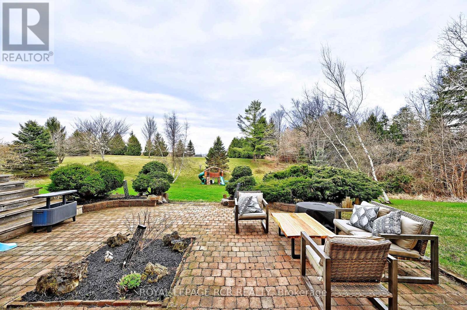 Photo 10 of 3327 9 Line, Bradford West Gwillimbury ON