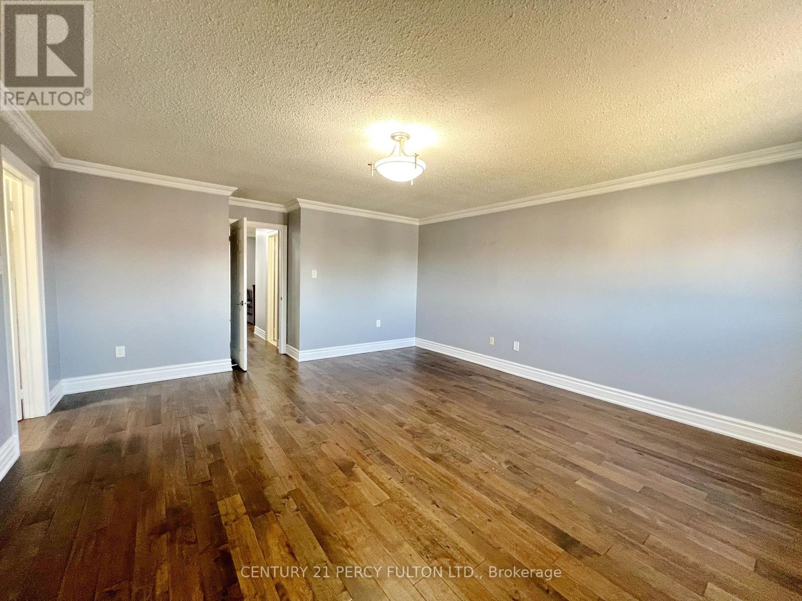 Photo 16 of Upper 63 Mindy Crescent, Markham ON