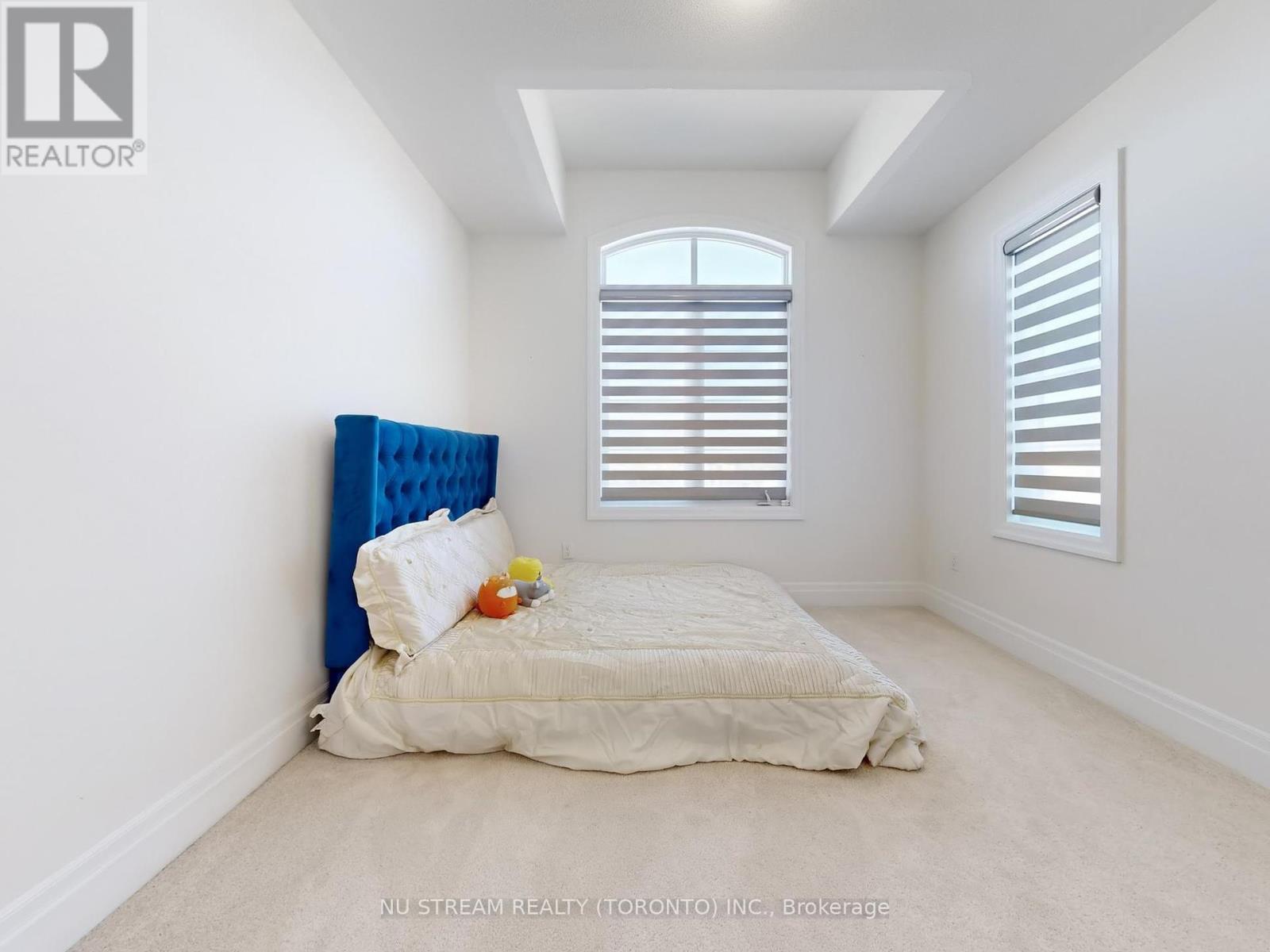 Photo 43 of 2 Pietrowski Drive, Georgina ON