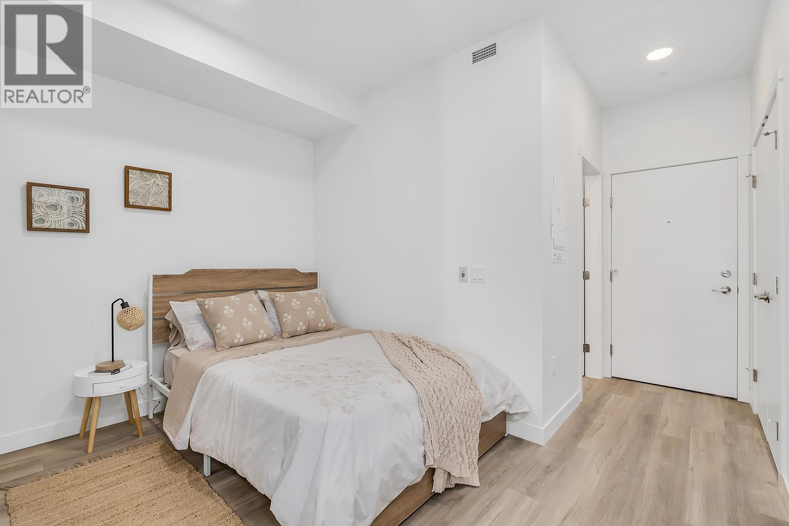 416 1057 Frost Road, Kelowna