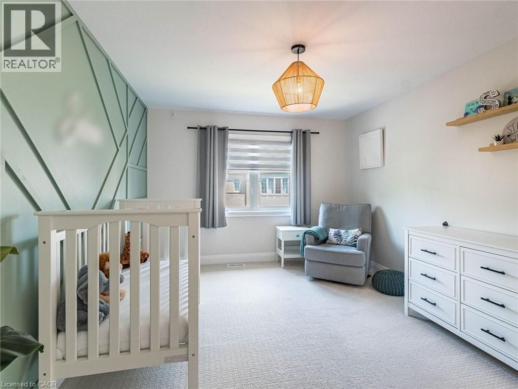Photo 29 of 144 Bloomsbury Avenue, Brampton ON