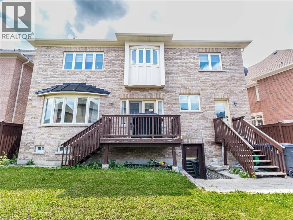 Photo 49 of 144 Bloomsbury Avenue, Brampton ON