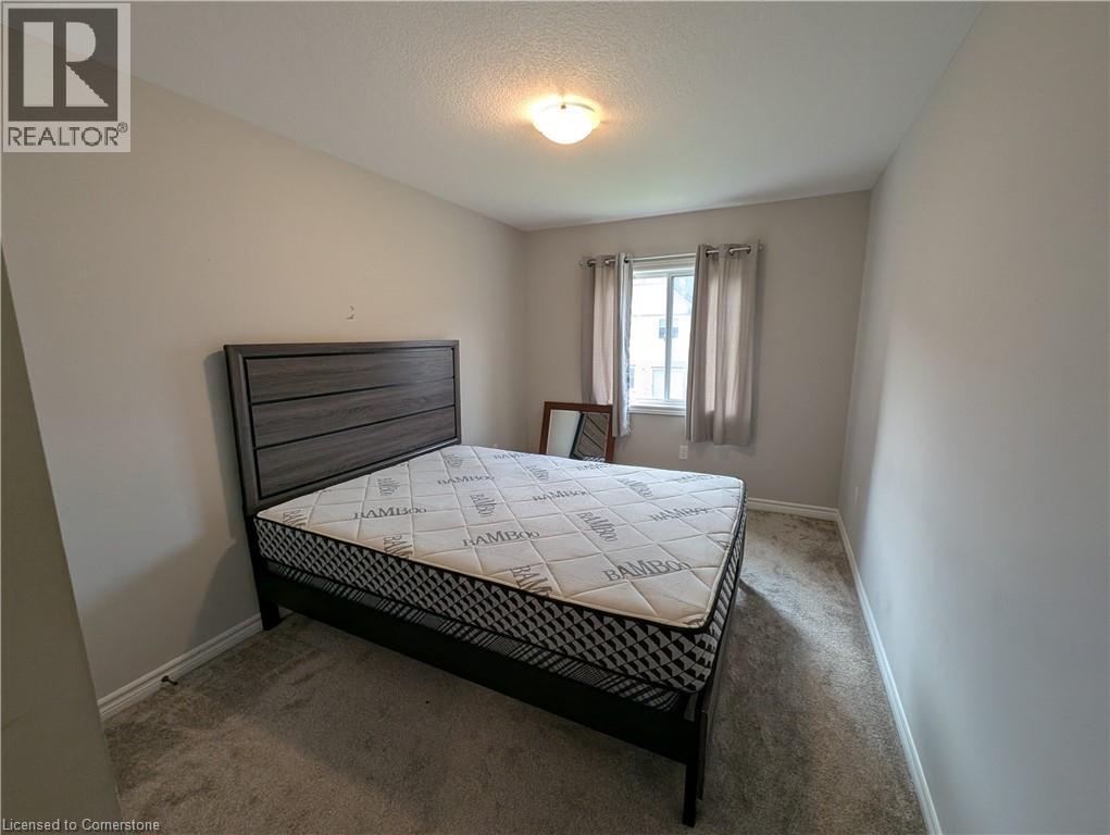 Photo 23 of 37 Munch Avenue, Cambridge ON