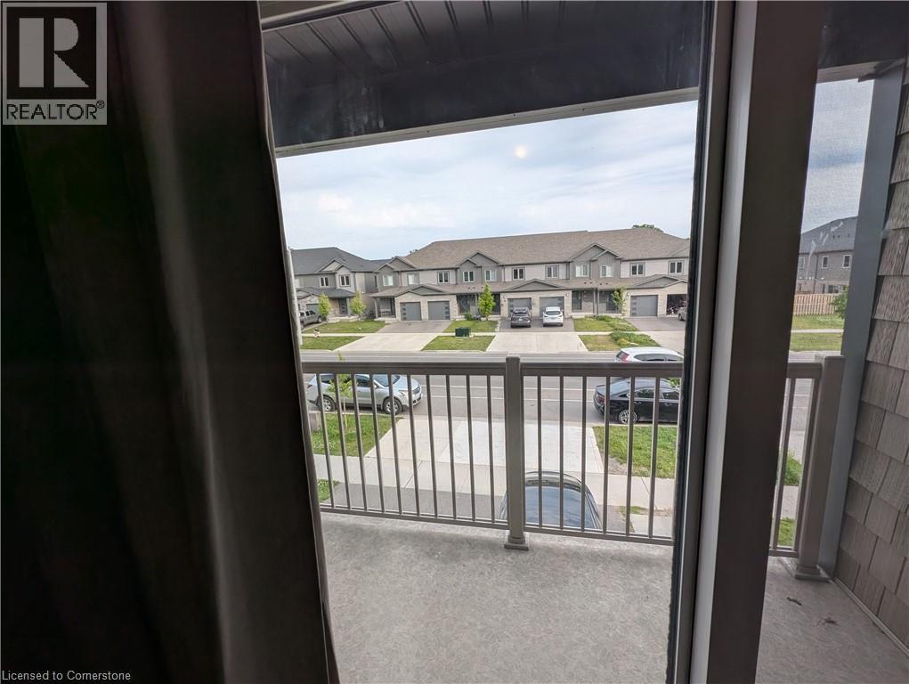 Photo 19 of 37 Munch Avenue, Cambridge ON