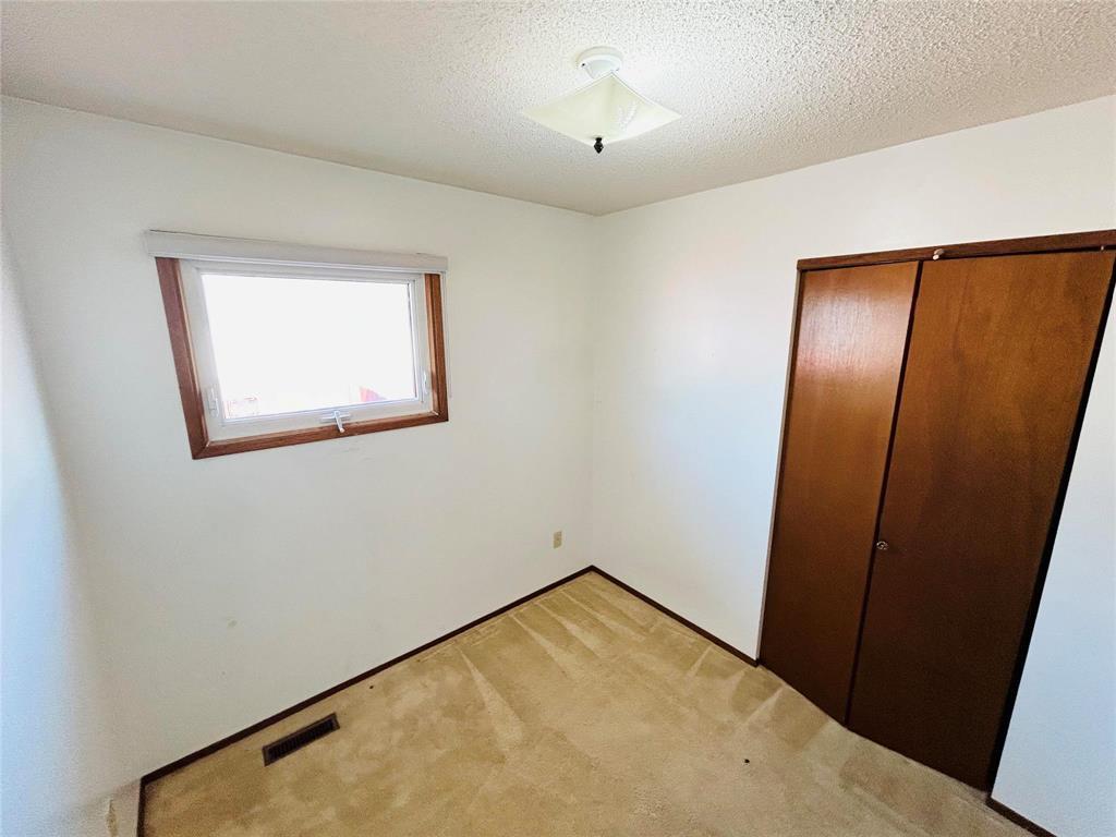 Photo 25 of 1584 Leila Avenue, Winnipeg MB