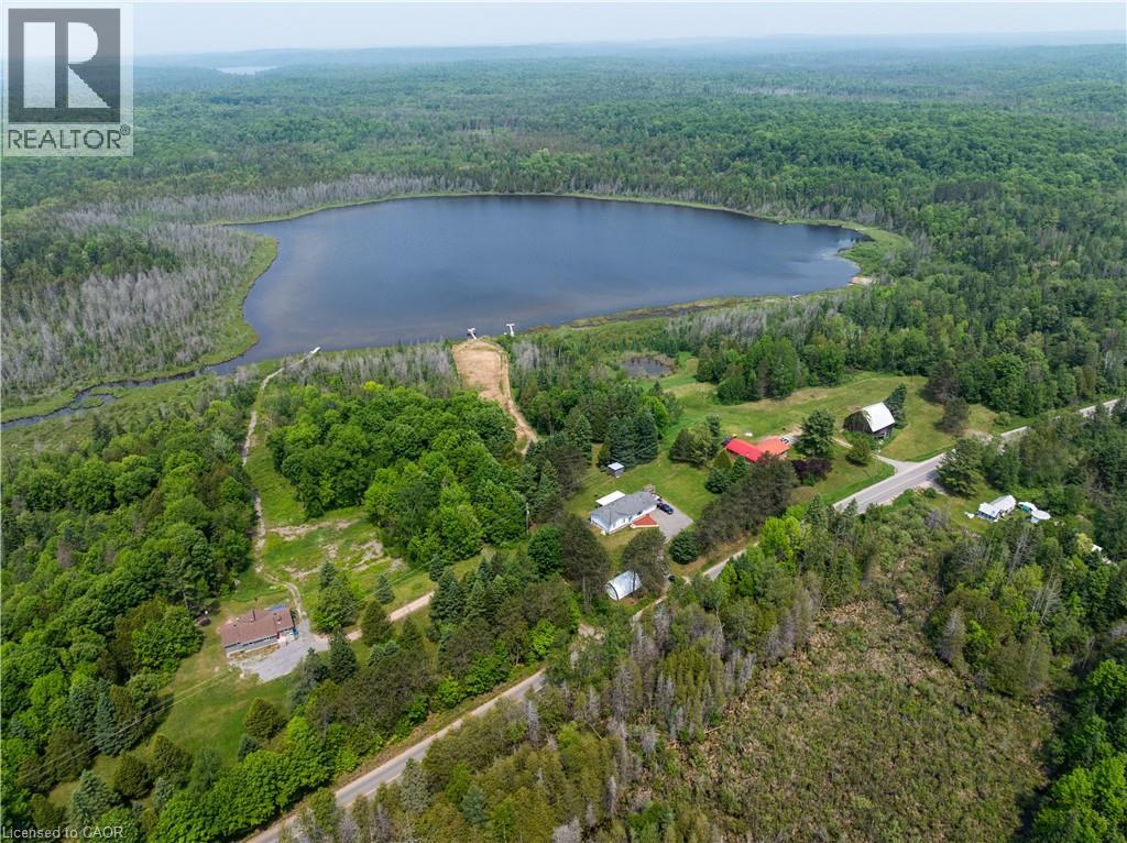 Photo 37 of 1719 Weslemkoon Lake Road, Gilmour ON