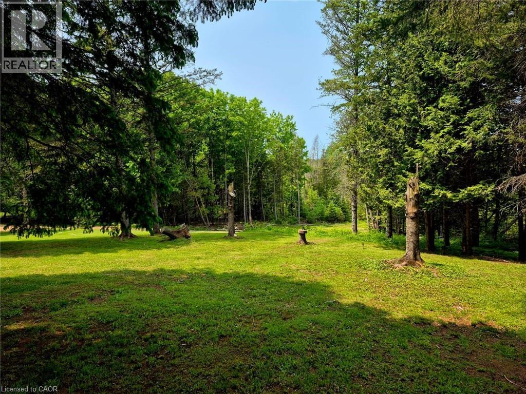 Photo 18 of 1719 Weslemkoon Lake Road, Gilmour ON