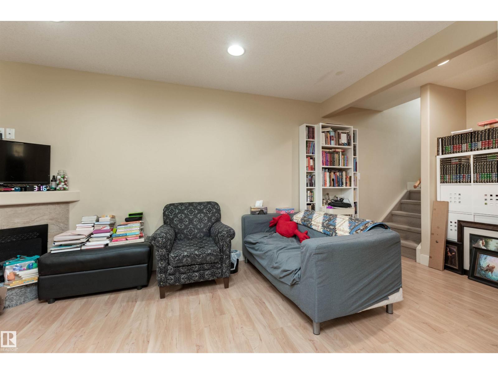 Photo 8 of 10651 68 Ave And 6711 107 Street Av Nw, Edmonton AB