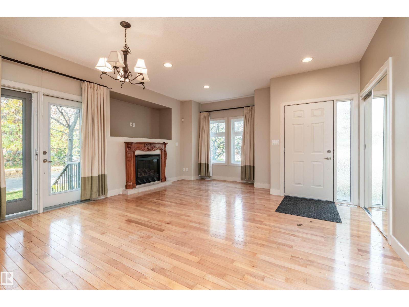 Photo 39 of 10651 68 Ave And 6711 107 Street Av Nw, Edmonton AB