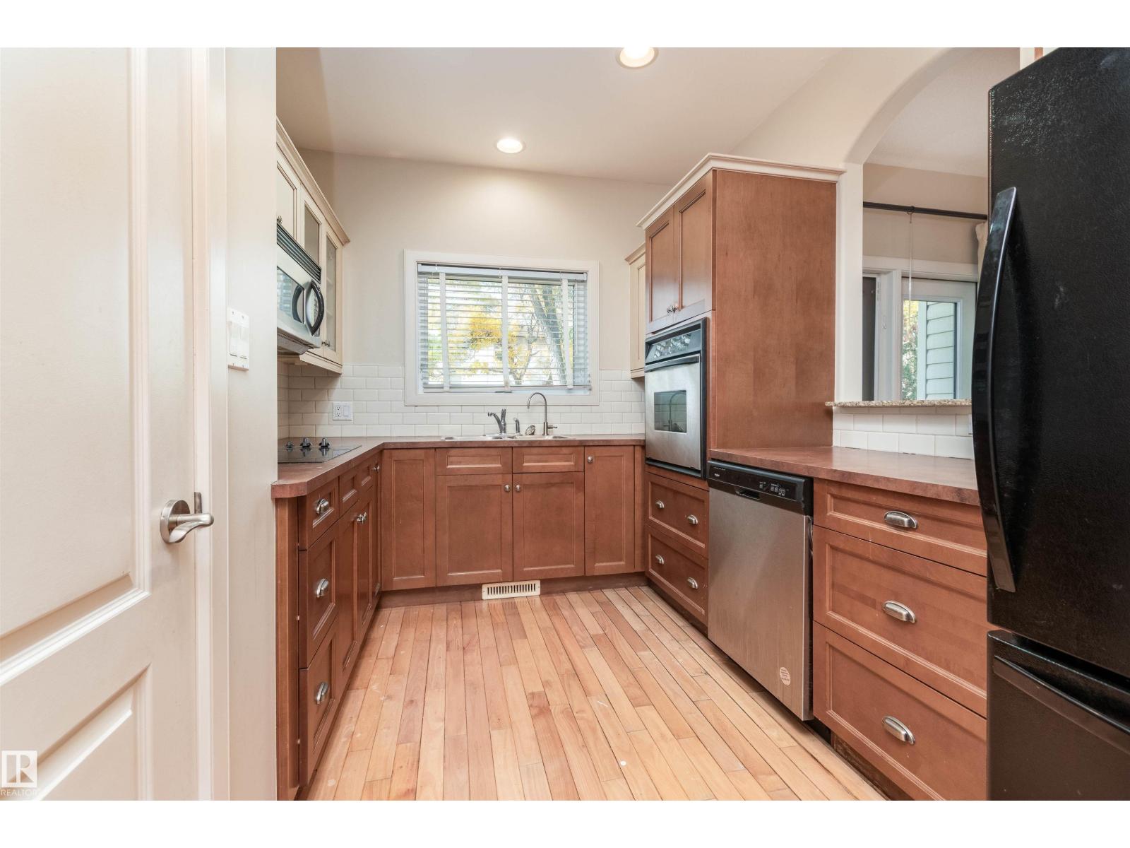 Photo 41 of 10651 68 Ave And 6711 107 Street Av Nw, Edmonton AB