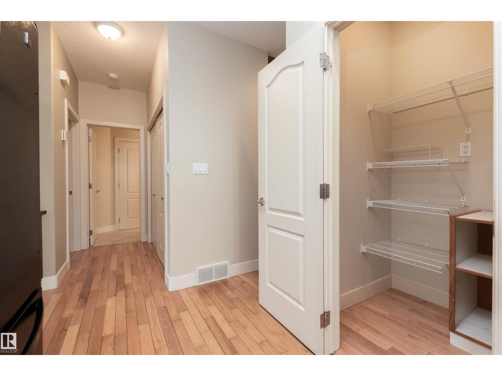 Photo 42 of 10651 68 Ave And 6711 107 Street Av Nw, Edmonton AB