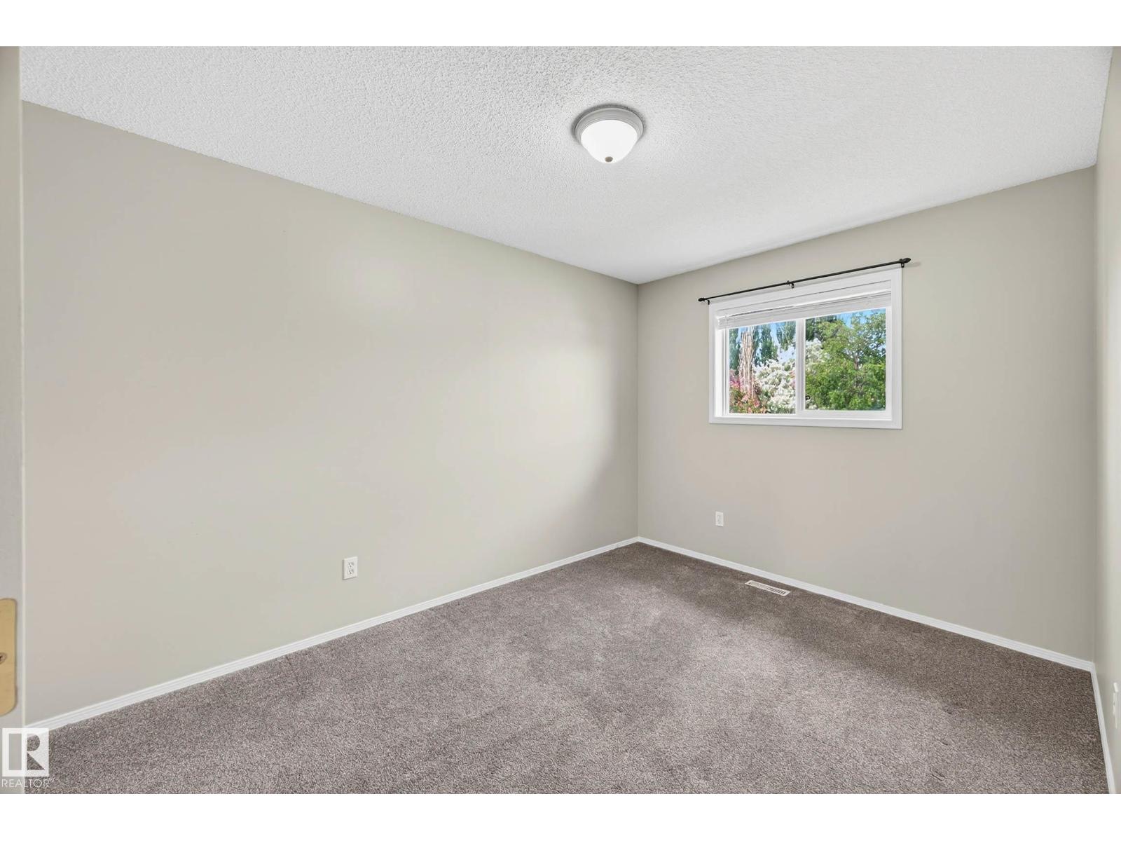Photo 27 of 1338 Grant Wy Nw, Edmonton AB