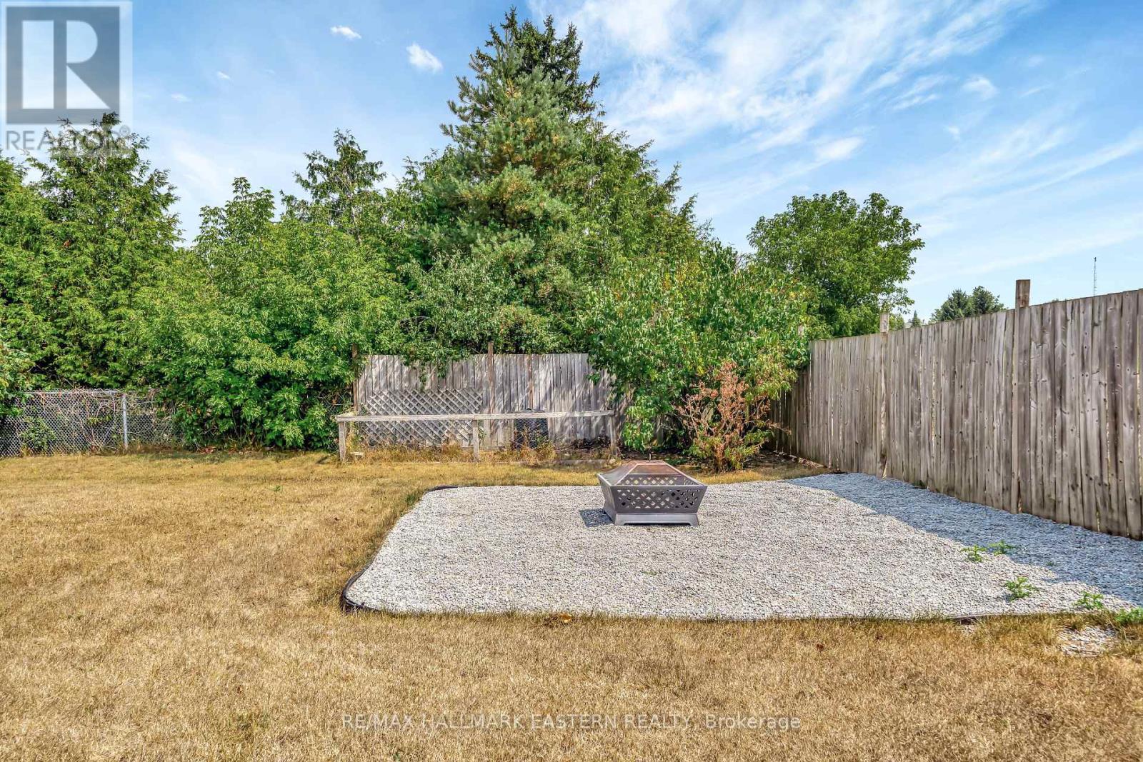 Photo 22 of 67 Sweetnam Drive, Kawartha Lakes ON