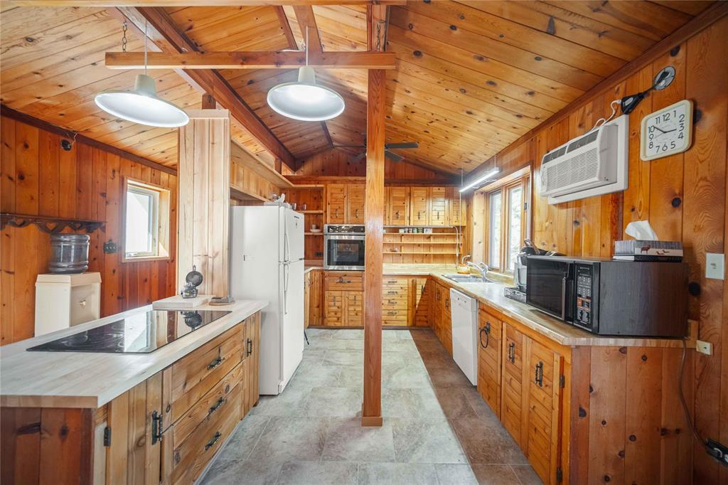 Photo 25 of 30021 Prairie Grove Road, Dugald MB