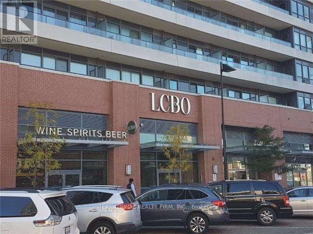 Photo 4 of 705 2212 Lakeshore Boulevard W, Toronto ON