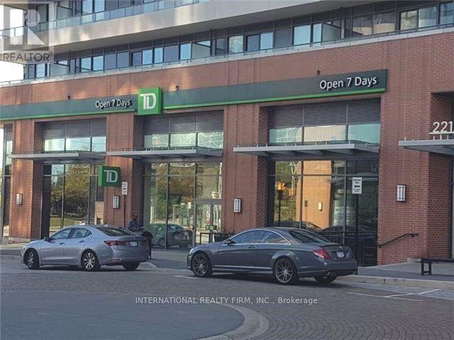 Photo 16 of 705 2212 Lakeshore Boulevard W, Toronto ON