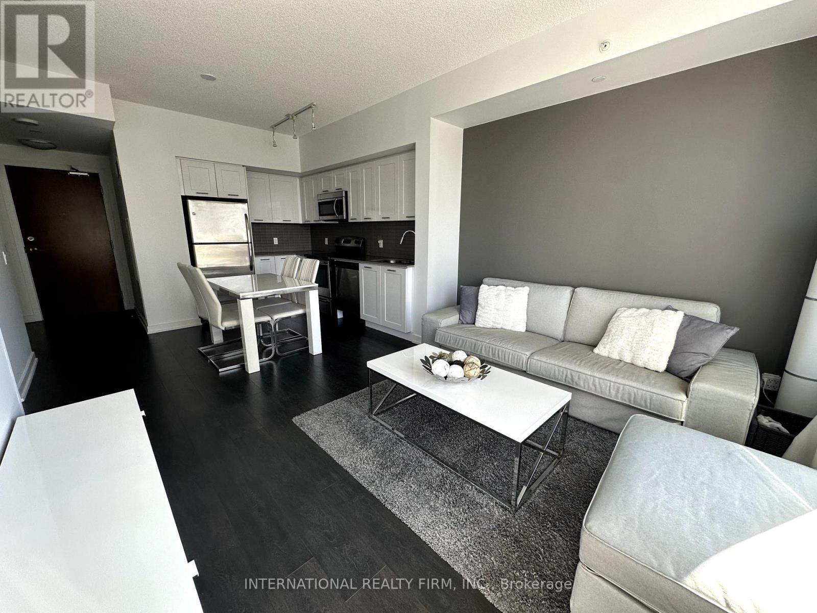 Photo 17 of 705 2212 Lakeshore Boulevard W, Toronto ON