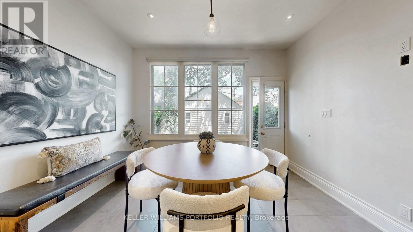 Photo 10 of 51 Macdonell Avenue, Toronto ON