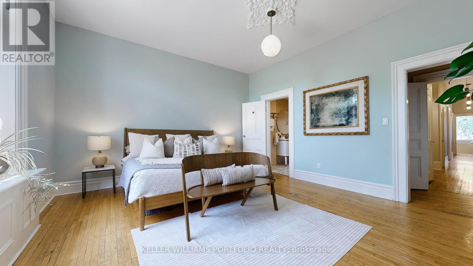 Photo 12 of 51 Macdonell Avenue, Toronto ON