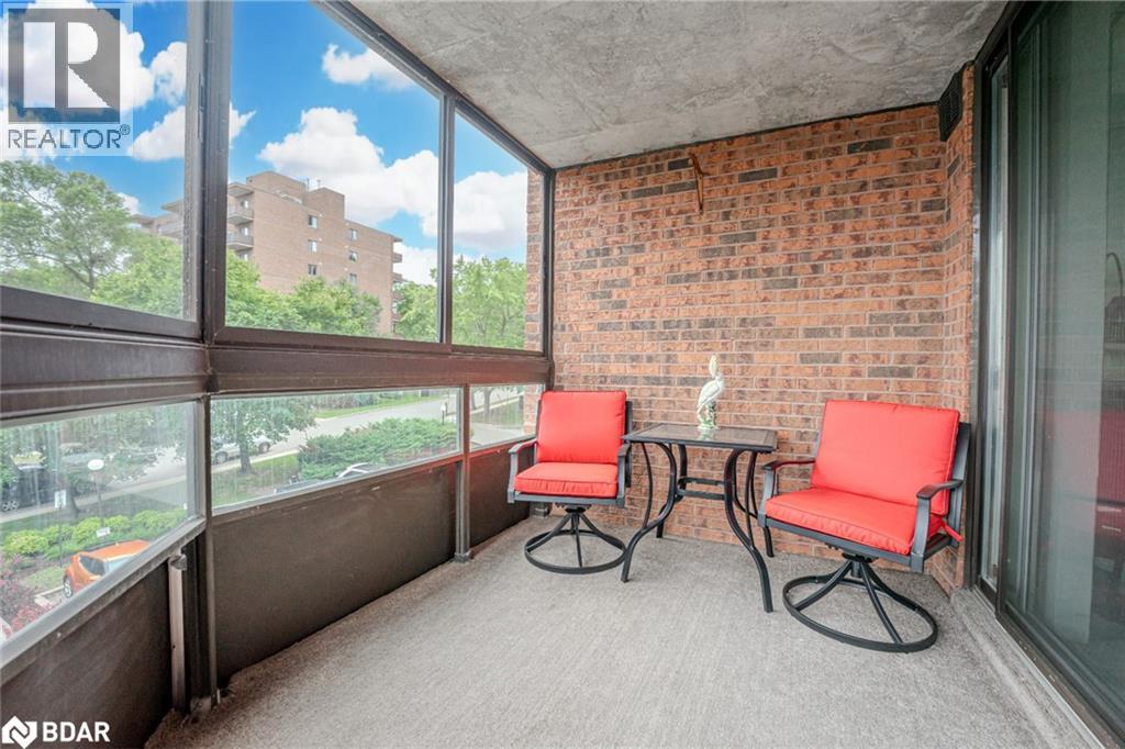 Photo 8 of 181 Collier Street Unit 206, Barrie ON