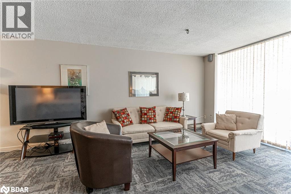 Photo 15 of 181 Collier Street Unit 206, Barrie ON