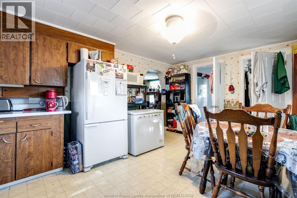 Photo 27 of 44 Queen Street South, Tilbury ON