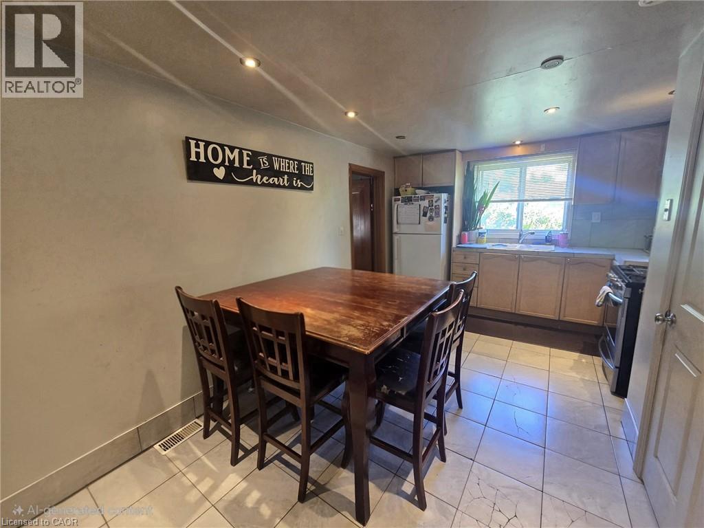 Photo 21 of 82 Teal Avenue, Stoney Creek ON