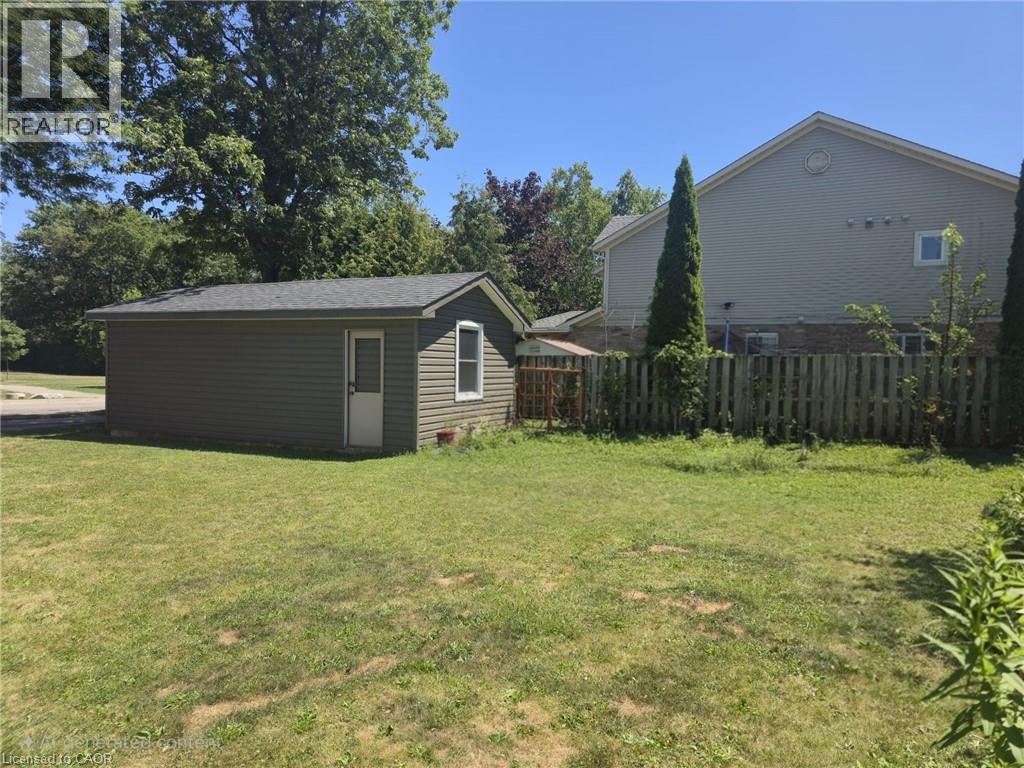 Photo 16 of 82 Teal Avenue, Stoney Creek ON