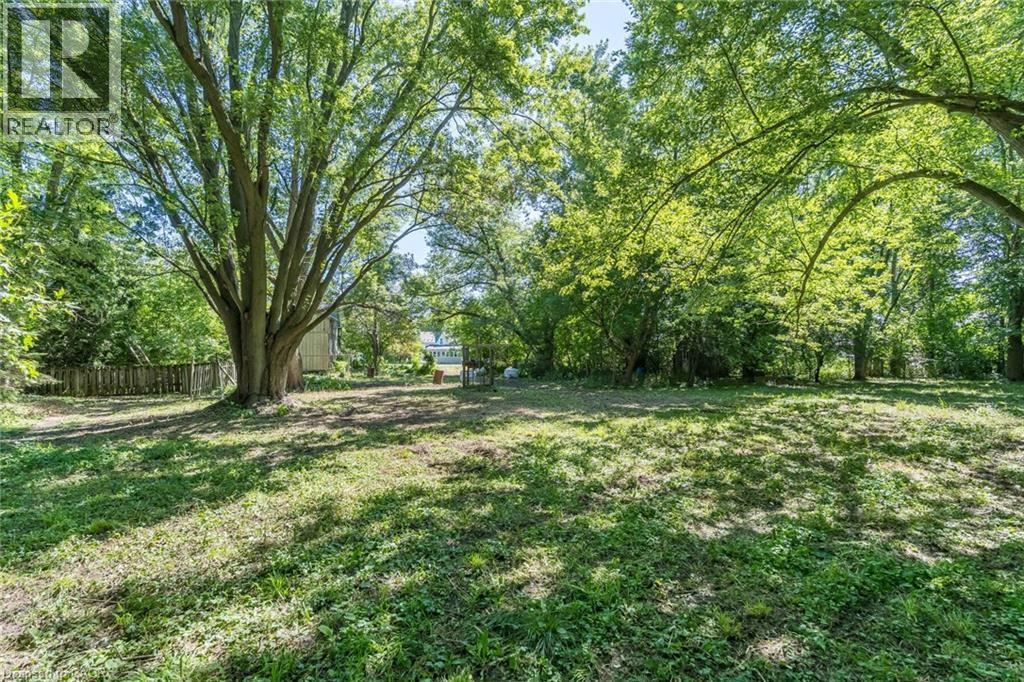 Photo 12 of 6052 Highway 6 Line, Wellington ON